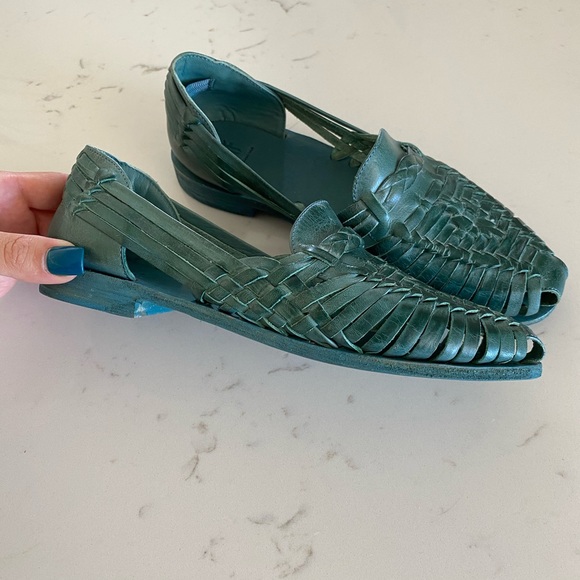 FRYE Turquoise Heather Huarache Slip On Flats - Picture 3 of 6
